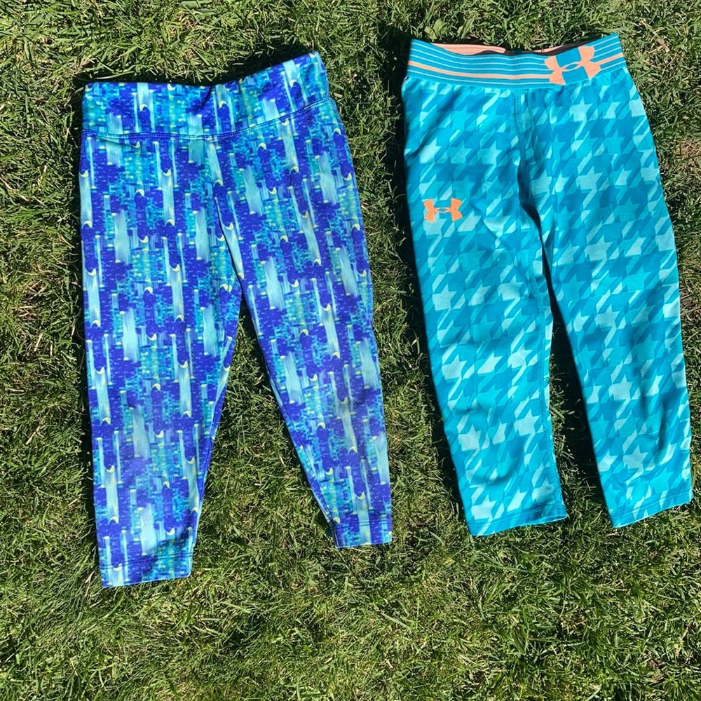 2 pairs of athletic yoga pants